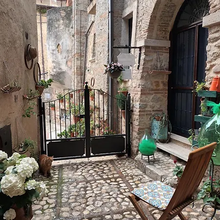 Apartmán Al Cantinone *