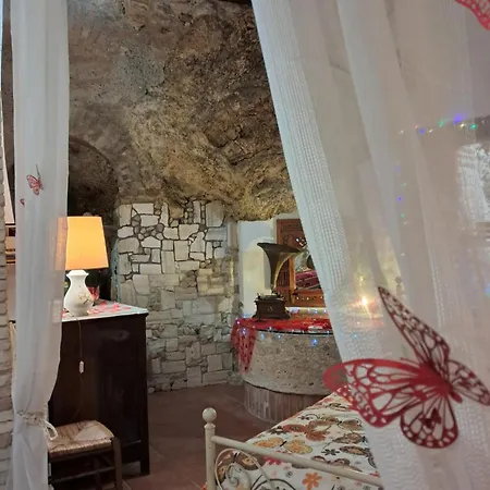 Al Cantinone Toffia