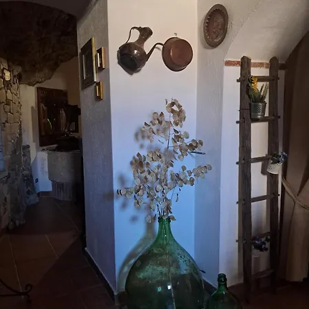Al Cantinone Toffia
